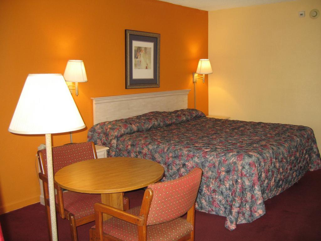 Travelers Inn South Brunswick Terrace Værelse billede